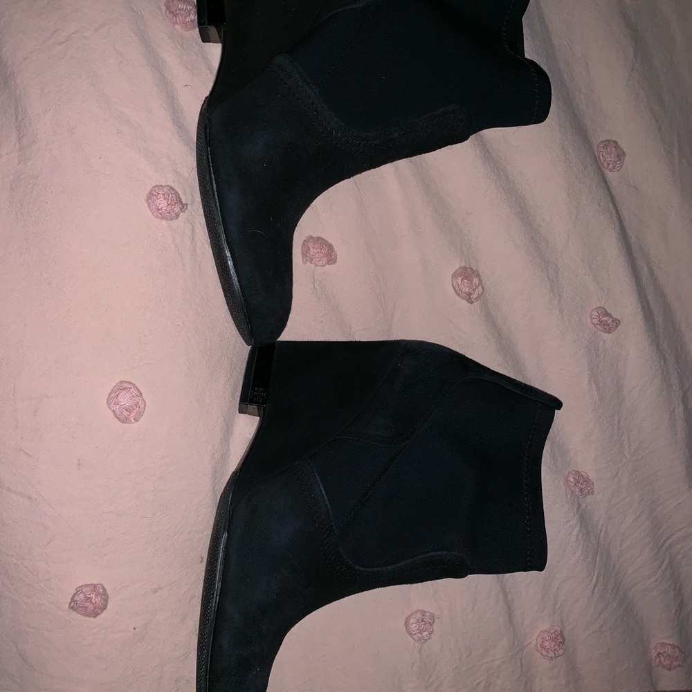 Tory Burch boots